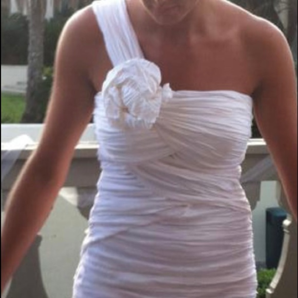 City triangles short wedding dress